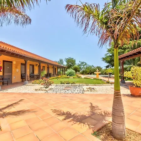 Apartament Finca Don Virgilio I *